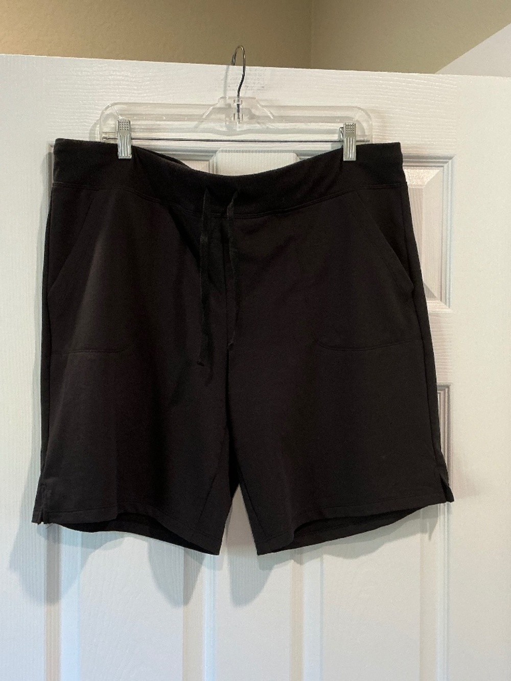 Athletic Works 1 of 5 Black Shorts XL 16/18 - Picture 1 of 3